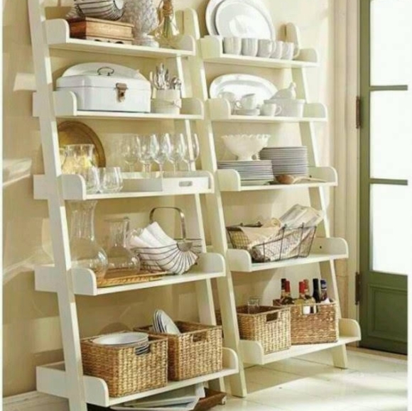 Shelves - Picture 1 of 1